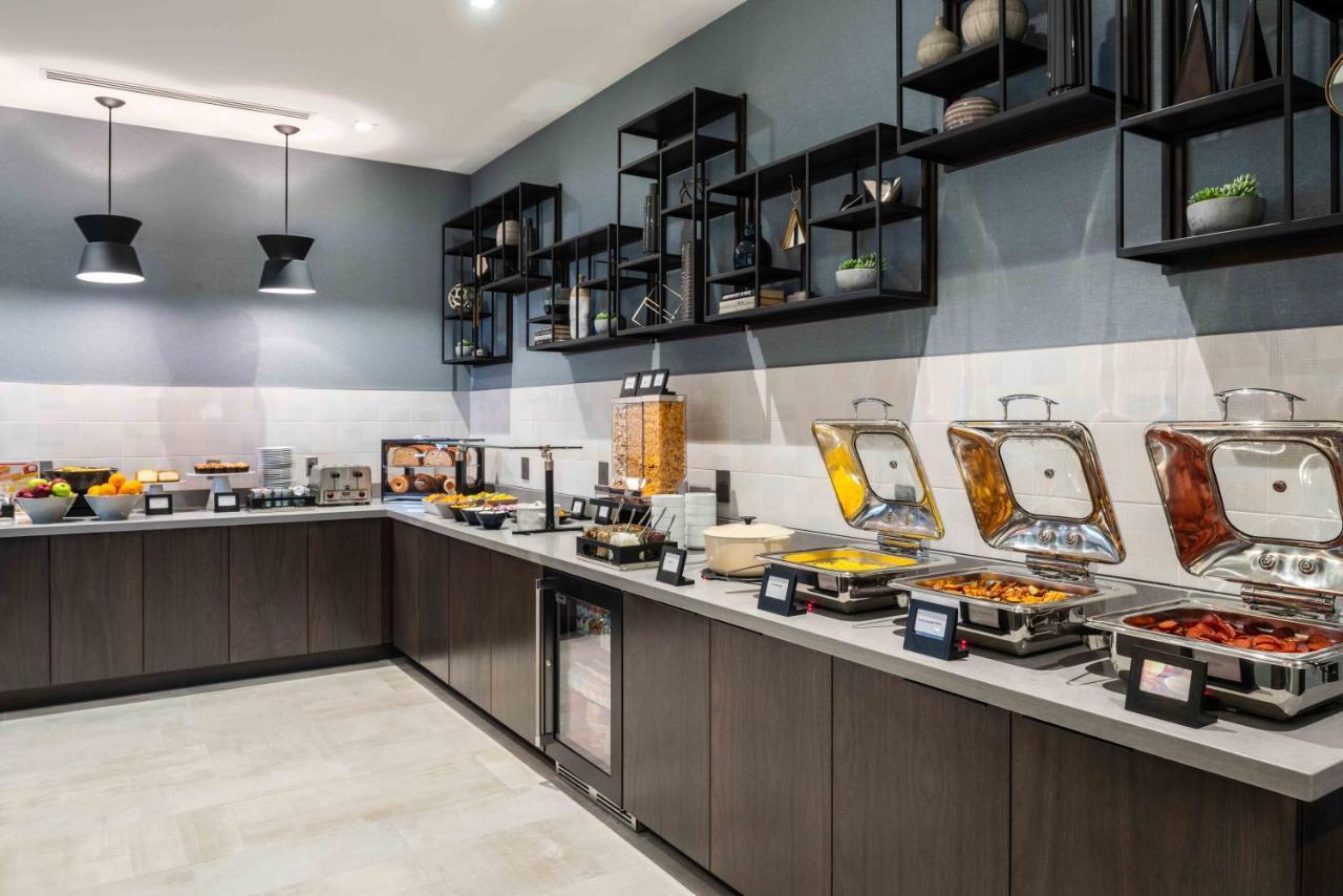 Staybridge Suites - Quincy By Ihg Eksteriør bilde