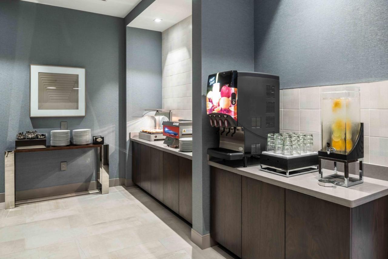 Staybridge Suites - Quincy By Ihg Eksteriør bilde